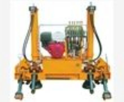 點(diǎn)擊查看詳細(xì)信息<br>標(biāo)題： JYQB-250x110型機(jī)動(dòng)液壓起撥道機(jī) 閱讀次數(shù)：2484
