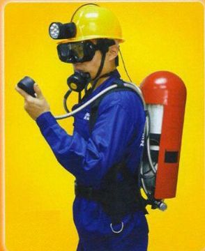 點(diǎn)擊查看詳細(xì)信息<br>標(biāo)題：潛水空氣呼吸器型 閱讀次數(shù)：3036